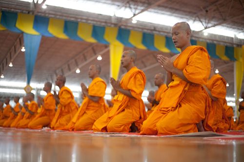 ภาพ No.37198:พิธีขอสรณคมน์และศีล ,พิธีขอนิสสัย