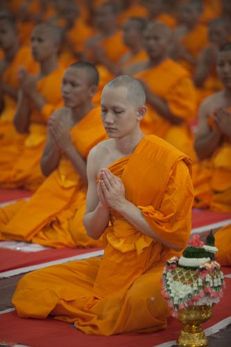 ภาพ No.37224:พิธีขอสรณคมน์และศีล ,พิธีขอนิสสัย