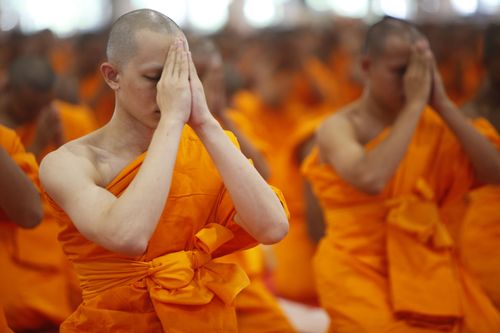 ภาพ No.37173:พิธีขอสรณคมน์และศีล ,พิธีขอนิสสัย