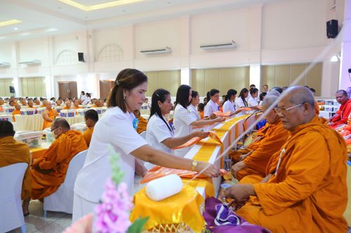 ภาพ No.29524:พิธีถวายสังฆทานแด่คณะสงฆ์ 323 วัด ใน 4 จังหวัดภาคใต้ ครั้งที่ 116