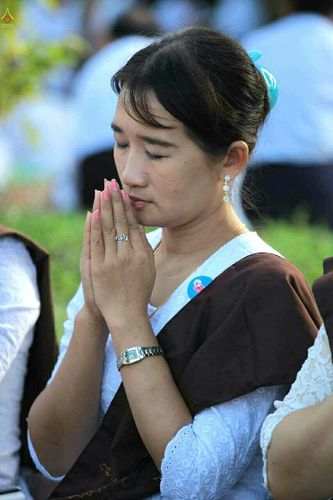 ภาพ No.17958:ประมวลภาพตักบาตรพระ 10,000 รูป ครั้งแรก ณ เมืองมัณฑะเลย์