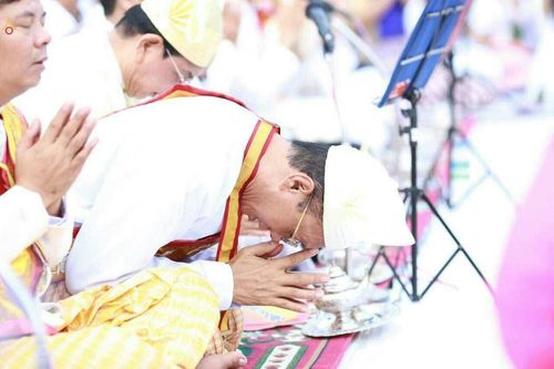 ภาพ No.18072:ประมวลภาพตักบาตรพระ 10,000 รูป ครั้งแรก ณ เมืองมัณฑะเลย์