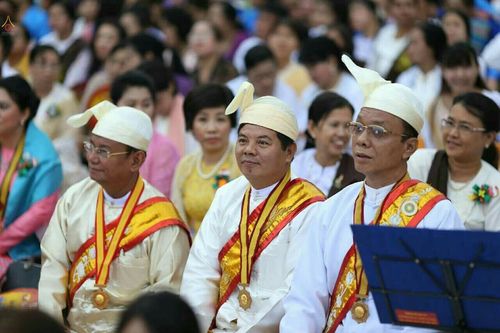 ภาพ No.18085:ประมวลภาพตักบาตรพระ 10,000 รูป ครั้งแรก ณ เมืองมัณฑะเลย์