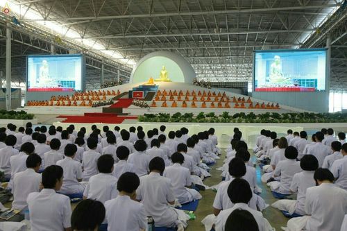 ภาพ No.18144:ประมวลภาพวันครูผู้ค้นพบวิชชาธรรมกาย 27 กันยายน พ.ศ. 2558 ณ วัดพระธรรมกาย