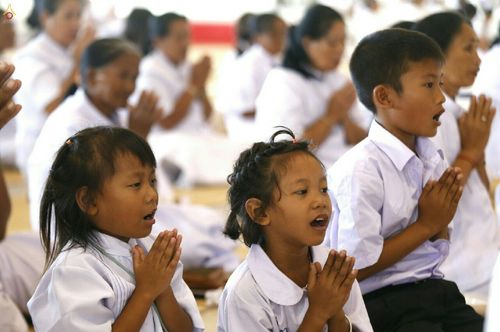 ภาพ No.18165:ประมวลภาพวันครูผู้ค้นพบวิชชาธรรมกาย 27 กันยายน พ.ศ. 2558 ณ วัดพระธรรมกาย