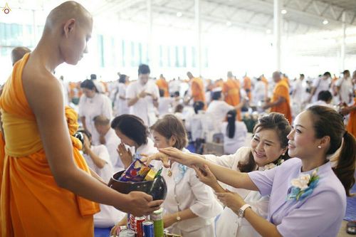 ภาพ No.18166:ประมวลภาพวันครูผู้ค้นพบวิชชาธรรมกาย 27 กันยายน พ.ศ. 2558 ณ วัดพระธรรมกาย