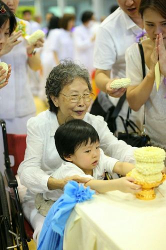 ภาพ No.18179:ประมวลภาพวันครูผู้ค้นพบวิชชาธรรมกาย 27 กันยายน พ.ศ. 2558 ณ วัดพระธรรมกาย