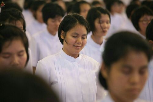 ภาพ No.18201:ประมวลภาพวันครูผู้ค้นพบวิชชาธรรมกาย 27 กันยายน พ.ศ. 2558 ณ วัดพระธรรมกาย