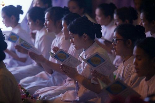 ภาพ No.18245:ประมวลภาพวันครูผู้ค้นพบวิชชาธรรมกาย 27 กันยายน พ.ศ. 2558 ณ วัดพระธรรมกาย