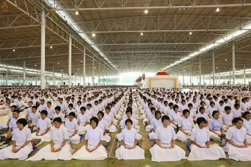 ภาพ No.18250:ประมวลภาพวันครูผู้ค้นพบวิชชาธรรมกาย 27 กันยายน พ.ศ. 2558 ณ วัดพระธรรมกาย