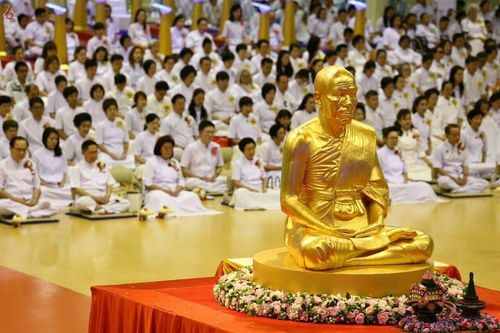 ภาพ No.18255:ประมวลภาพวันครูผู้ค้นพบวิชชาธรรมกาย 27 กันยายน พ.ศ. 2558 ณ วัดพระธรรมกาย