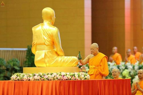 ภาพ No.18282:ประมวลภาพวันครูผู้ค้นพบวิชชาธรรมกาย 27 กันยายน พ.ศ. 2558 ณ วัดพระธรรมกาย