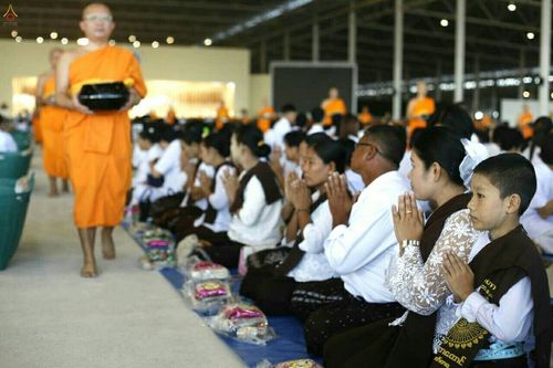 ภาพ No.18288:ประมวลภาพวันครูผู้ค้นพบวิชชาธรรมกาย 27 กันยายน พ.ศ. 2558 ณ วัดพระธรรมกาย