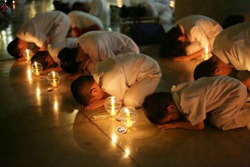 ภาพ No.18327:ประมวลภาพวันครูผู้ค้นพบวิชชาธรรมกาย 27 กันยายน พ.ศ. 2558 ณ วัดพระธรรมกาย