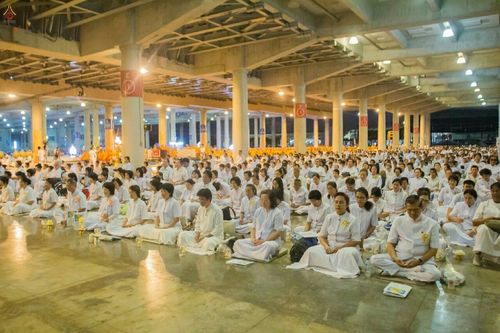 ภาพ No.18381:ประมวลภาพวันครูผู้ค้นพบวิชชาธรรมกาย 27 กันยายน พ.ศ. 2558 ณ วัดพระธรรมกาย