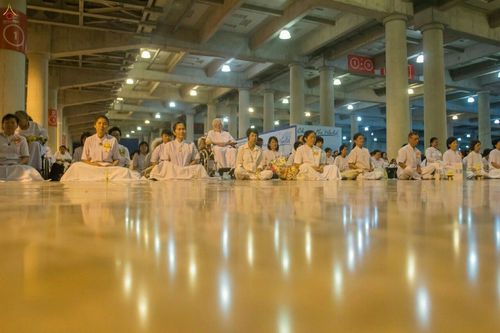 ภาพ No.18382:ประมวลภาพวันครูผู้ค้นพบวิชชาธรรมกาย 27 กันยายน พ.ศ. 2558 ณ วัดพระธรรมกาย