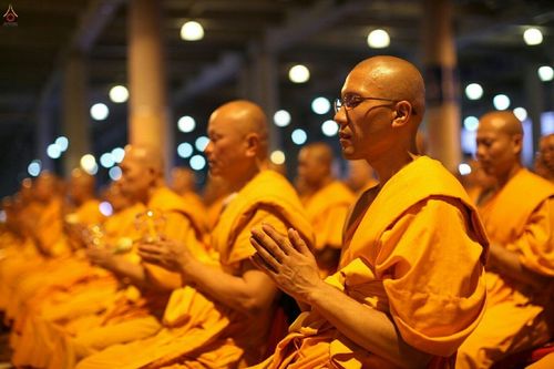 ภาพ No.18395:ประมวลภาพวันครูผู้ค้นพบวิชชาธรรมกาย 27 กันยายน พ.ศ. 2558 ณ วัดพระธรรมกาย