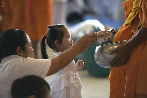 ภาพ No.18389:ประมวลภาพวันครูผู้ค้นพบวิชชาธรรมกาย 27 กันยายน พ.ศ. 2558 ณ วัดพระธรรมกาย