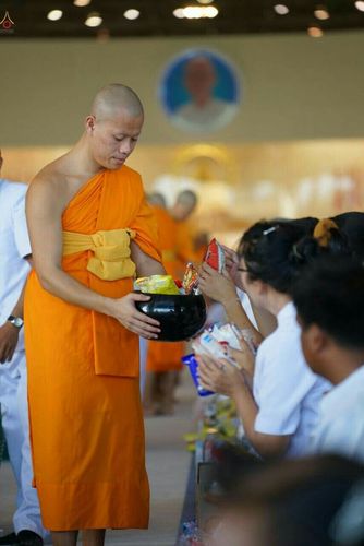 ภาพ No.18401:ประมวลภาพวันครูผู้ค้นพบวิชชาธรรมกาย 27 กันยายน พ.ศ. 2558 ณ วัดพระธรรมกาย