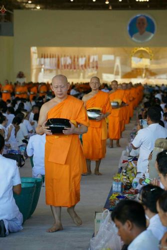 ภาพ No.18410:ประมวลภาพวันครูผู้ค้นพบวิชชาธรรมกาย 27 กันยายน พ.ศ. 2558 ณ วัดพระธรรมกาย