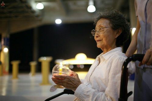 ภาพ No.18414:ประมวลภาพวันครูผู้ค้นพบวิชชาธรรมกาย 27 กันยายน พ.ศ. 2558 ณ วัดพระธรรมกาย