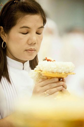 ภาพ No.18717:วันคล้ายวันเกิด 131 ปี พระมงคลเทพมุนี (สด จนฺทสโร) หลวงปู่วัดปากน้ำ ภาษีเจริญ ผู้ค้นพบวิชชาธรรมกาย วันเสาร์ที่ 10 ตุลาคม พ.ศ. 2558