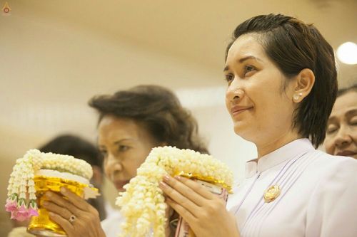 ภาพ No.18725:วันคล้ายวันเกิด 131 ปี พระมงคลเทพมุนี (สด จนฺทสโร) หลวงปู่วัดปากน้ำ ภาษีเจริญ ผู้ค้นพบวิชชาธรรมกาย วันเสาร์ที่ 10 ตุลาคม พ.ศ. 2558