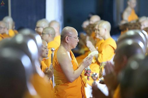 ภาพ No.18733:วันคล้ายวันเกิด 131 ปี พระมงคลเทพมุนี (สด จนฺทสโร) หลวงปู่วัดปากน้ำ ภาษีเจริญ ผู้ค้นพบวิชชาธรรมกาย วันเสาร์ที่ 10 ตุลาคม พ.ศ. 2558