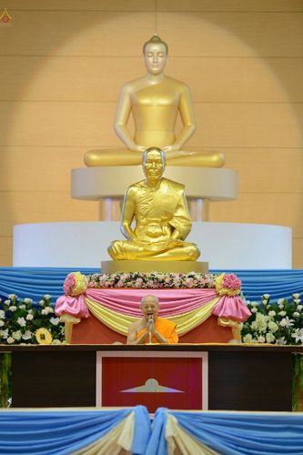 ภาพ No.18747:วันคล้ายวันเกิด 131 ปี พระมงคลเทพมุนี (สด จนฺทสโร) หลวงปู่วัดปากน้ำ ภาษีเจริญ ผู้ค้นพบวิชชาธรรมกาย วันเสาร์ที่ 10 ตุลาคม พ.ศ. 2558