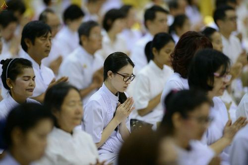 ภาพ No.18750:วันคล้ายวันเกิด 131 ปี พระมงคลเทพมุนี (สด จนฺทสโร) หลวงปู่วัดปากน้ำ ภาษีเจริญ ผู้ค้นพบวิชชาธรรมกาย วันเสาร์ที่ 10 ตุลาคม พ.ศ. 2558