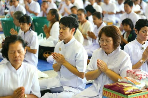 ภาพ No.18753:วันคล้ายวันเกิด 131 ปี พระมงคลเทพมุนี (สด จนฺทสโร) หลวงปู่วัดปากน้ำ ภาษีเจริญ ผู้ค้นพบวิชชาธรรมกาย วันเสาร์ที่ 10 ตุลาคม พ.ศ. 2558