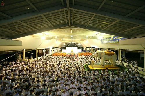 ภาพ No.18759:วันคล้ายวันเกิด 131 ปี พระมงคลเทพมุนี (สด จนฺทสโร) หลวงปู่วัดปากน้ำ ภาษีเจริญ ผู้ค้นพบวิชชาธรรมกาย วันเสาร์ที่ 10 ตุลาคม พ.ศ. 2558