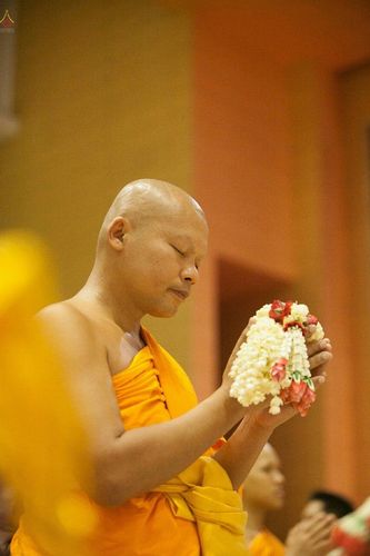 ภาพ No.18769:วันคล้ายวันเกิด 131 ปี พระมงคลเทพมุนี (สด จนฺทสโร) หลวงปู่วัดปากน้ำ ภาษีเจริญ ผู้ค้นพบวิชชาธรรมกาย วันเสาร์ที่ 10 ตุลาคม พ.ศ. 2558