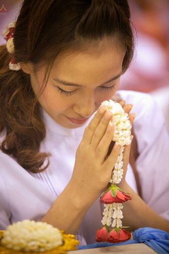 ภาพ No.18829:วันคล้ายวันเกิด 131 ปี พระมงคลเทพมุนี (สด จนฺทสโร) หลวงปู่วัดปากน้ำ ภาษีเจริญ ผู้ค้นพบวิชชาธรรมกาย วันเสาร์ที่ 10 ตุลาคม พ.ศ. 2558