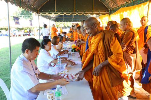 พิธีถวายสังฆทานแด่คณะสงฆ์ 323 วัด ใน 4 จังหวัดภาคใต้ ครั้งที่ 117