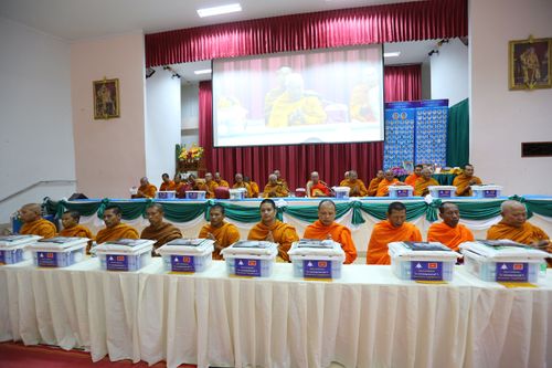 ภาพ No.29553:พิธีถวายสังฆทานแด่คณะสงฆ์ 323 วัด ใน 4 จังหวัดภาคใต้ ครั้งที่ 117