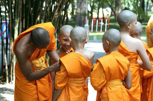 ภาพ No.18902:ประมวลภาพพิธีบรรพชาสามเณรยุวธรรมทายาท รุ่น 24 โครงการ 2