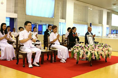 ภาพ No.18927:ประมวลภาพพิธีถวายใบประกาศเกียรติคุณกินเนสส์ เวิลด์ เรคคอร์ดปีที่ 4