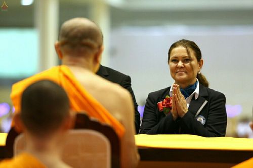 ภาพ No.18935:ประมวลภาพพิธีถวายใบประกาศเกียรติคุณกินเนสส์ เวิลด์ เรคคอร์ดปีที่ 4