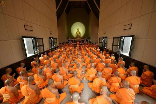 ภาพ No.19102:วันออกพรรษา ณ วัดพระธรรมกาย