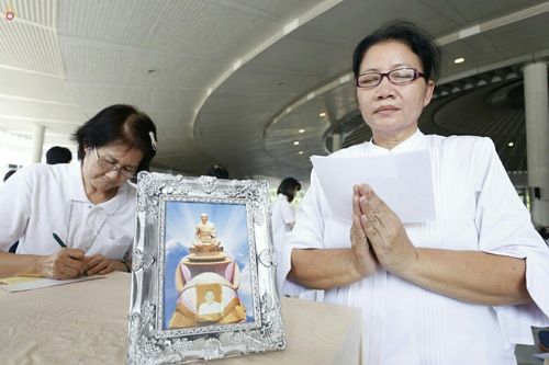 ภาพ No.19103:วันออกพรรษา ณ วัดพระธรรมกาย