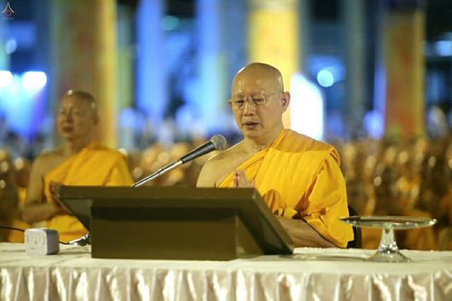 ภาพ No.19127:วันออกพรรษา ณ วัดพระธรรมกาย