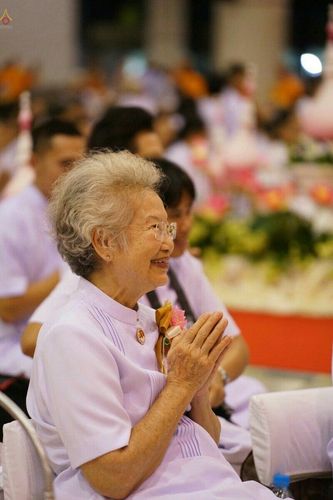 ประมวลภาพวันอาทิตย์ต้นเดือนที่ 1 พฤศจิกายน พ.ศ. 2558