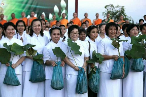 ภาพ No.19180:ประมวลภาพวันอาทิตย์ต้นเดือนที่ 1 พฤศจิกายน พ.ศ. 2558