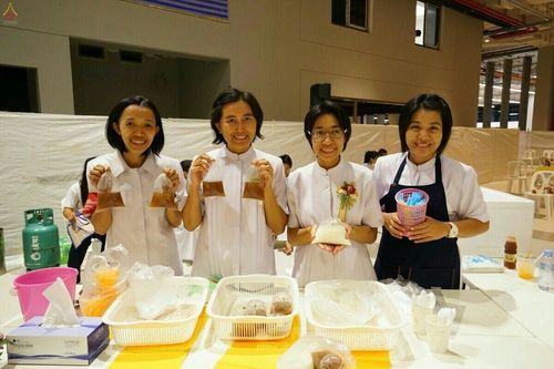 ภาพ No.19205:ประมวลภาพวันอาทิตย์ต้นเดือนที่ 1 พฤศจิกายน พ.ศ. 2558