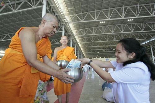 ภาพ No.19228:ประมวลภาพวันอาทิตย์ต้นเดือนที่ 1 พฤศจิกายน พ.ศ. 2558