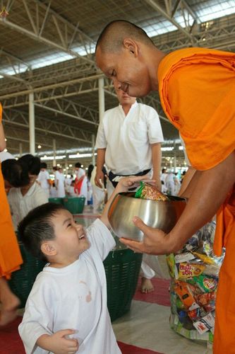 ภาพ No.19260:ประมวลภาพวันอาทิตย์ต้นเดือนที่ 1 พฤศจิกายน พ.ศ. 2558