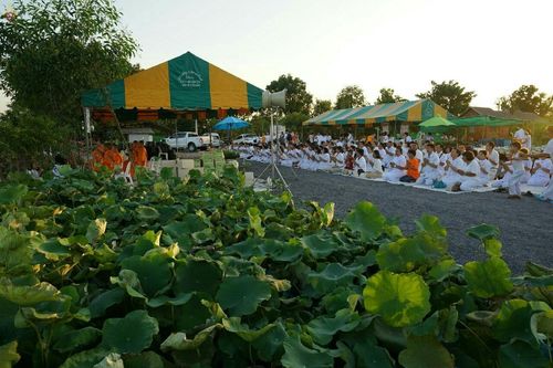 ภาพ No.19239:ประมวลภาพวันอาทิตย์ต้นเดือนที่ 1 พฤศจิกายน พ.ศ. 2558