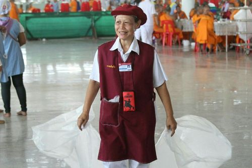 ภาพ No.19251:ประมวลภาพวันอาทิตย์ต้นเดือนที่ 1 พฤศจิกายน พ.ศ. 2558