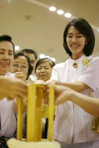 ภาพ No.19281:ประมวลภาพวันอาทิตย์ต้นเดือนที่ 1 พฤศจิกายน พ.ศ. 2558